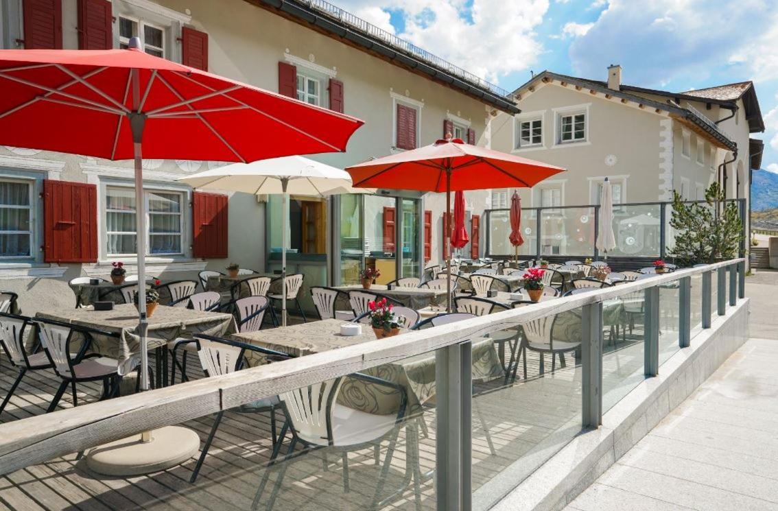 Gasthaus & Hotel Berninahaus Pontresina Exteriör bild